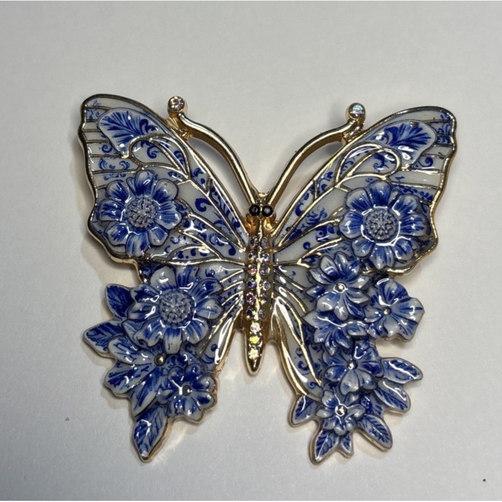 Blue White Porcelain Style Butterfly Brooch Floral Enamel Rhinestone 2"